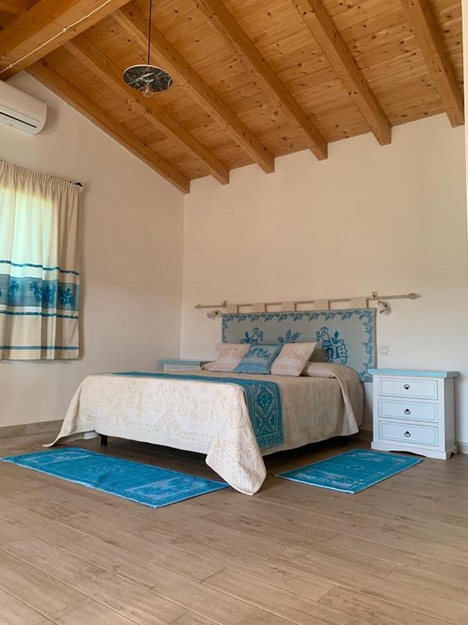 Tenute Venafiorita Loiri Porto San Paolo المظهر الخارجي الصورة